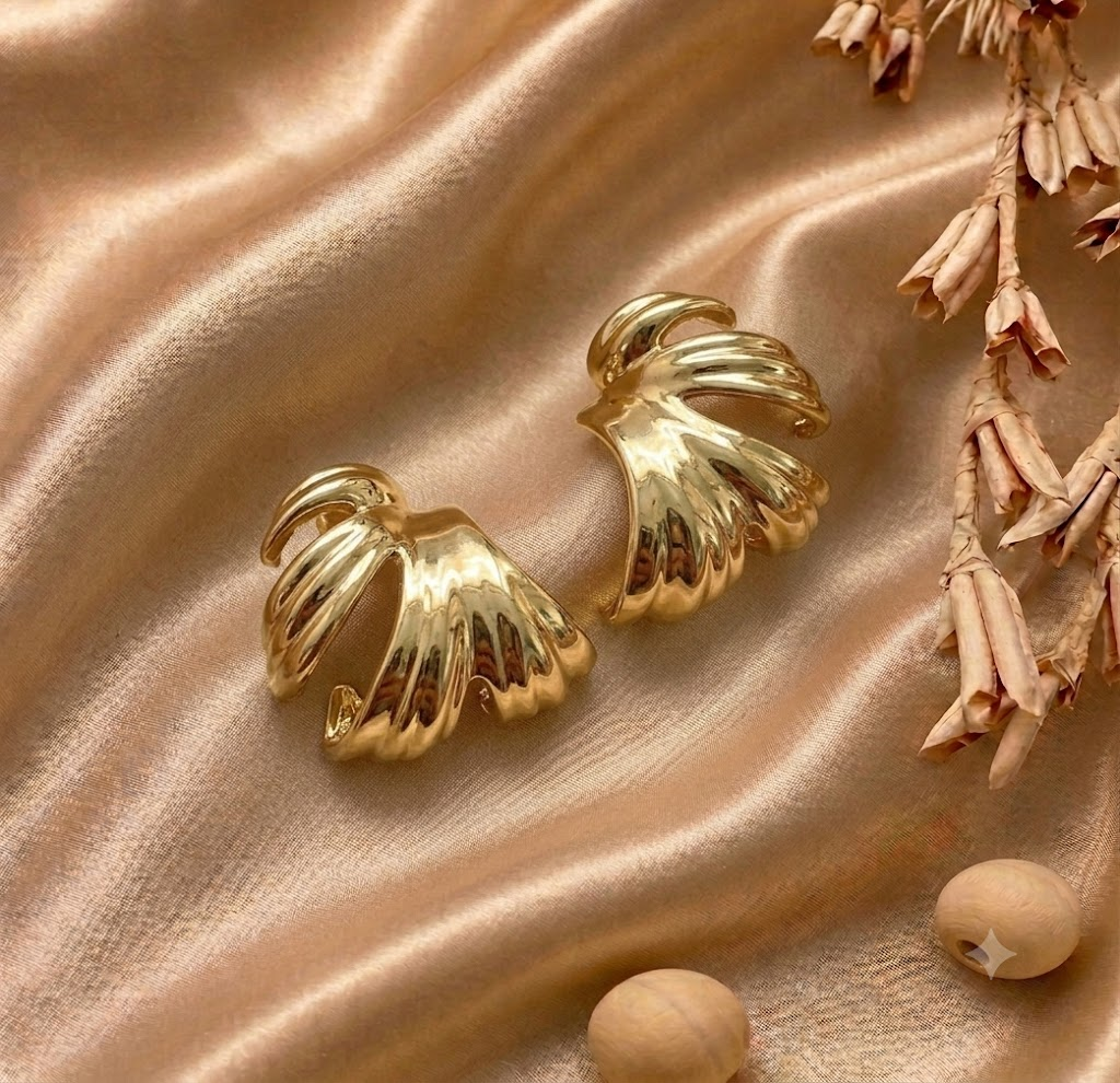 Alia Sculpted Shell Earrings — earring with statement styling