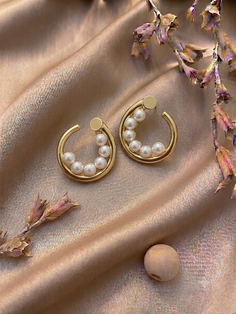 Bela Pearl Arc Hoops — earring with everyday styling